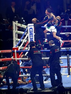 'Tank' Davis scores KO of the Year over Santa Cruz, while 'Monster' Inoue returns with vicious finish