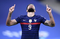Giroud edges closer to Henry's record as France come from behind to beat Sweden