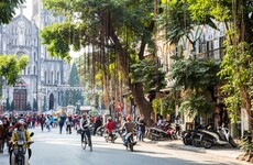 Vietnam re-elects Communist party leader after secretive congress