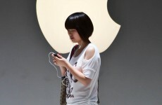 Apple just told everyone not to buy iPhone for two months