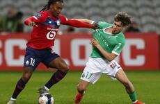 Lille wobble and Paris win to send Ligue Un title race to final weekend