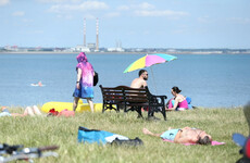 Today will mark the last of the warmer weather, with temperatures between 22 and 28 degrees