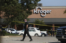 One person killed and 12 injured in Tennessee supermarket shooting