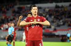 Lewandowski grabs brace in second straight Champions League game as Bayern cruise to 5-0 win