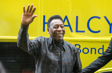 Pele released from hospital, undergoing chemotherapy