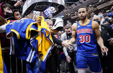 Warriors snap slump with 42-point rout of Bulls, Mavs roll over Grizzlies