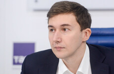 Top Russian chess player suspended over Ukraine remarks