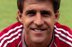 Former Man United defender Gibson has dementia