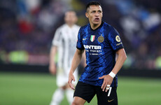 Ex-Man United and Arsenal star Sanchez makes Ligue 1 move