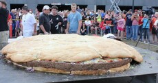 You call that a cheeseburger?