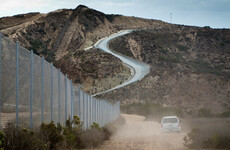 US braces for 'chaotic' border scenes as Covid rule deterring migrants expires at midnight
