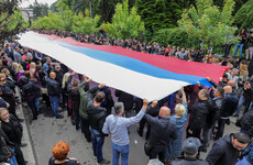 US intensifies diplomatic pressure for peace as Serbs rally in north Kosovo