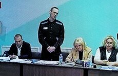 Russian court orders trial of jailed Kremlin critic Alexei Navalny be held behind closed doors