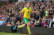 Dogged Norwich thwart Lambert's 10-man Villa