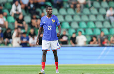 Everton sign French striker in €31 million deal