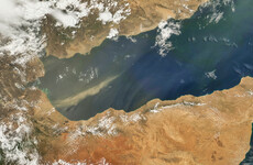 More than 90 people die after boat sinks off coast of Yemen