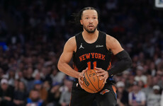 Knicks defeat Cavs to close in on first NBA Finals since 1999