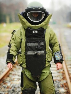 The 6 steps to bomb disposal in Ireland