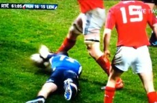 VIDEO: Paul O'Connell kicks Dave Kearney in the head