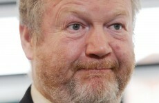 Reilly apologises for 'stick to the day job' remark to singing nurse