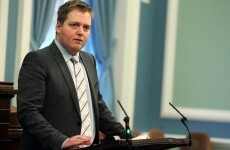 Icelandic PM vows to ignore IMF's advice