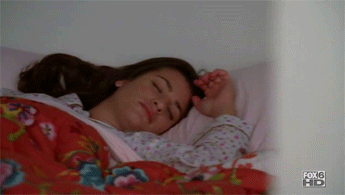 Rachel_berry_waking_up