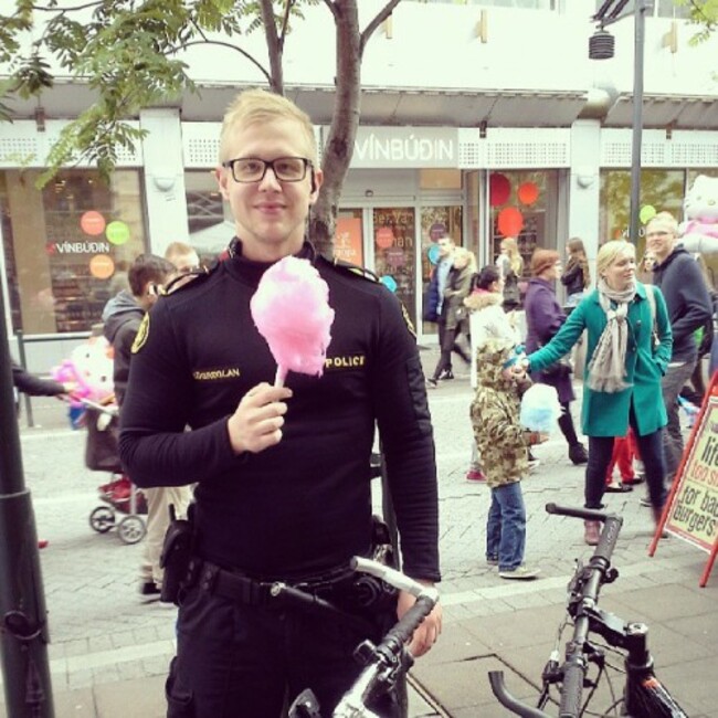 #&thorn;arfekkib&iacute;l #lrh #candyflosi