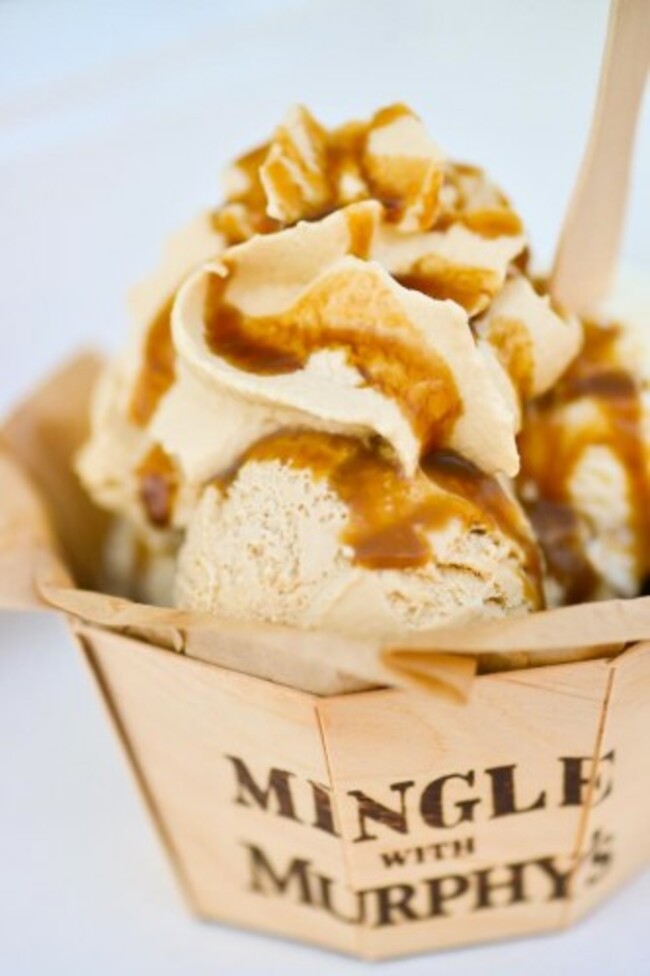 mingle