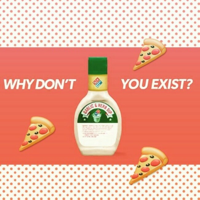 Need lol ✌ #studentlife #dominos #notsofitfam #unhealthypost #garlicandherb #garlicandherbdip #shouldmakethis #bestever #pizza #lol #fat #whydontthey #rubbishfood