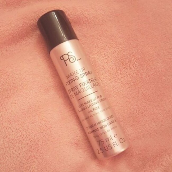 Picked up this makeup fixing spray today in #penneys in #blanchardstown for &euro;2.50