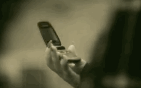 giphy-3