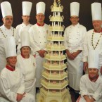 The Danish Crown Prince and Mary Elizabeth Donaldson didn't leave their guests go hungry with this 10-tier monstrosity. Remember, if you can reach to cut the top tier, it's a cake fail.