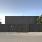 And just to make sure, a wall slams into place around the perimeter.<span class=