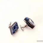 From the KGB's collection: cufflinks with secret storage space for hiding (tiny) things. (Image via photoshtab.ru)
