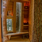 Inside interior. (Image via Joel Allen)