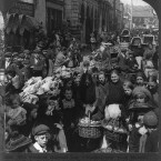 The venders' harvest day at a market in Cork, 1905. (Library of Congress, Prints & Photographs Division)