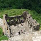 The vendors use watchtowers spread out along the route to store their goods.