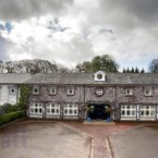 That's right. This is just the coach house out the back of Ashtown Lodge, River Road, Castleknock, Dublin 15. (Image: Daft.ie)
