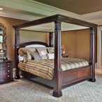 (Grand Estates Auction Company)