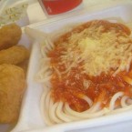 Another one of those dinner items, McSpaghetti just couldn't get it quite right. There was also lasagna and fettucini alfredo, along with side dishes in the form of mashed potatoes with gravy and a vegetable medley. It went down quickly with the rest of that dinner menu. It's still available in some international markets, and even has a bit of a cult following. Pic: blogington.com