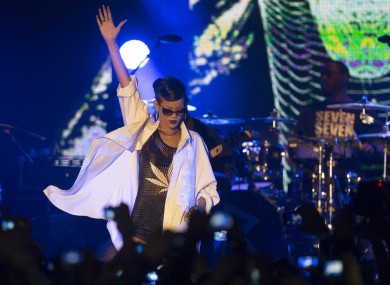 Rihanna in Berlin. Just out of shot: 150 rabid journalists. 