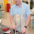 Daire's mammy taught him how to cook as a young lad growing up in Dublin. He lives in Kildare with his wife and two kids and works in a pharmaceutical company as a Quality Control Manager. Daire loves animals and the outdoors. Unusual.