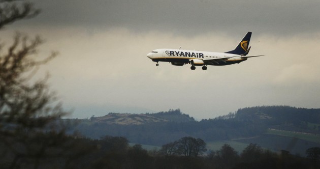 Commuting liveblog: Flights cancelled due to France strike and an overturned truck on the N7